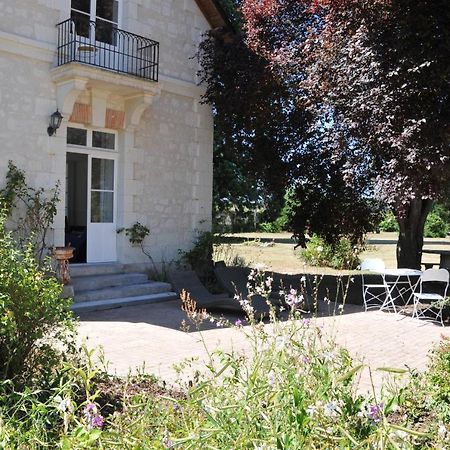 La Terrasse de L'Orangerie du Château - Art Nouveau - GITE 2 Personnes Brain-sur-Allonnes Exterior foto
